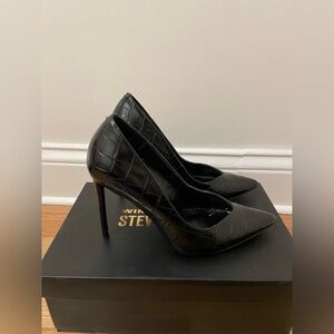 Winey Harlow Steve Madden Black Croc Princess Heel Size 8